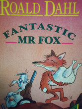 Load image into Gallery viewer, Fantastic Mr Fox by Roald Dahl