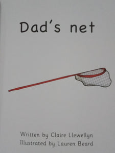 Fun At The Beach: Dad's Net By Claire Llewellyn