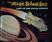 Load image into Gallery viewer, Magic School Bus Lost In The Solar System By: Joana Cole