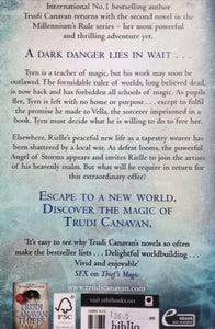 Angel of Storms By Trudi Canavan