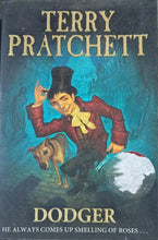 Load image into Gallery viewer, Dodger by Terry Pratchett 9F