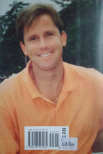 Load image into Gallery viewer, A Walk To Remember By Nicholas Sparks