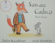 Load image into Gallery viewer, Sanau Cadno: Fox&#39;s Socks by Julia Donaldson