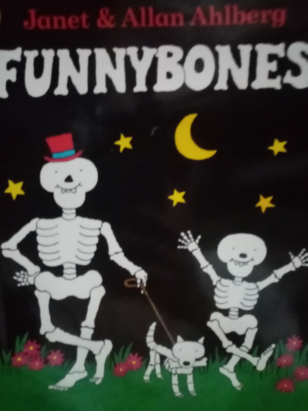 Funnybones By Janet and Allan Ahlberg